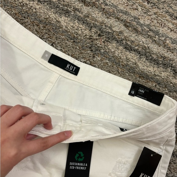 KUT From The Kloth High Rise Jane Shorts Sz 16 NWT | KUT High Rise Denim Shorts - Picture 7 of 14